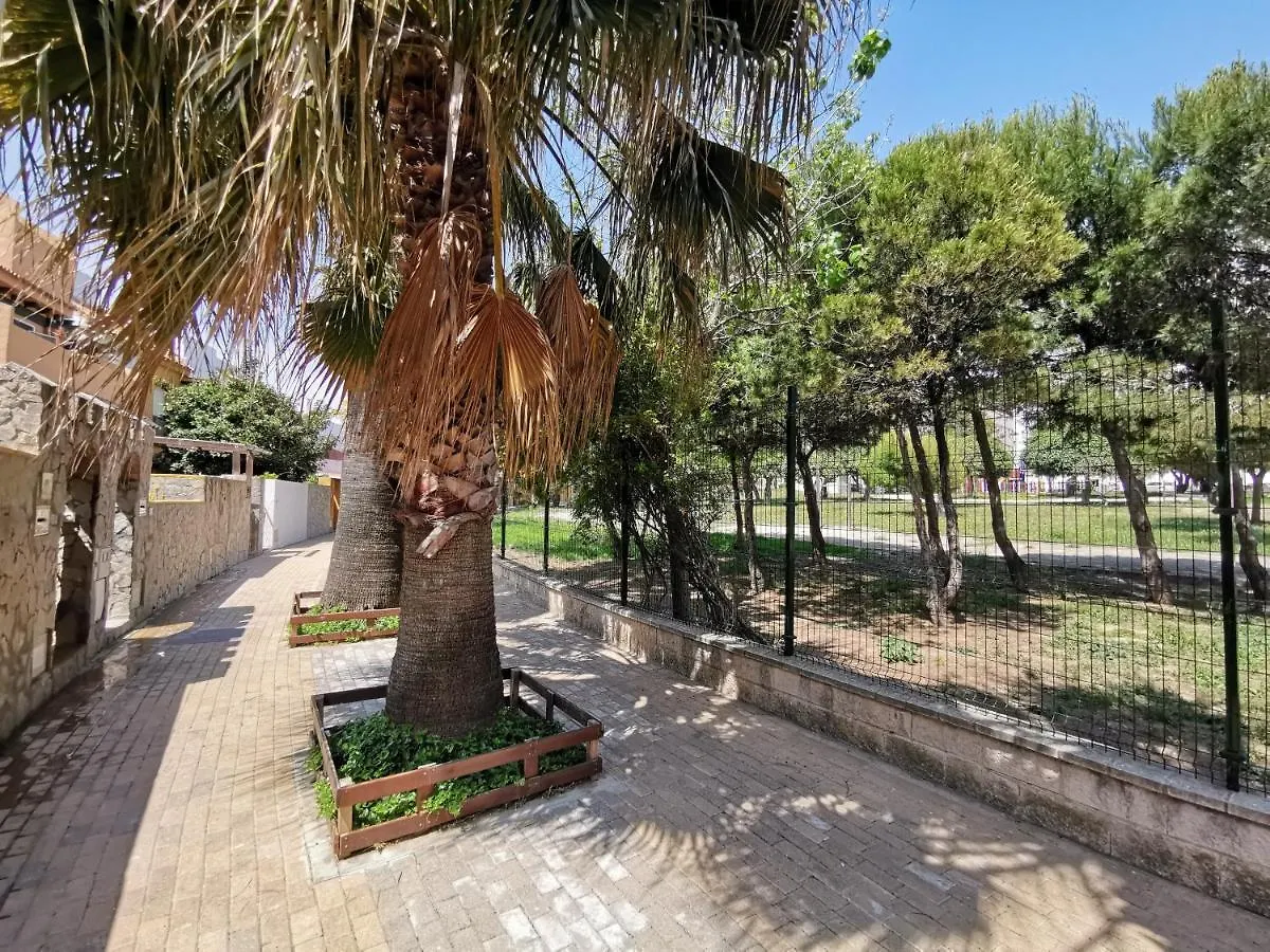 Сasa de vacaciones Casa adosada con jardín Tarifa España